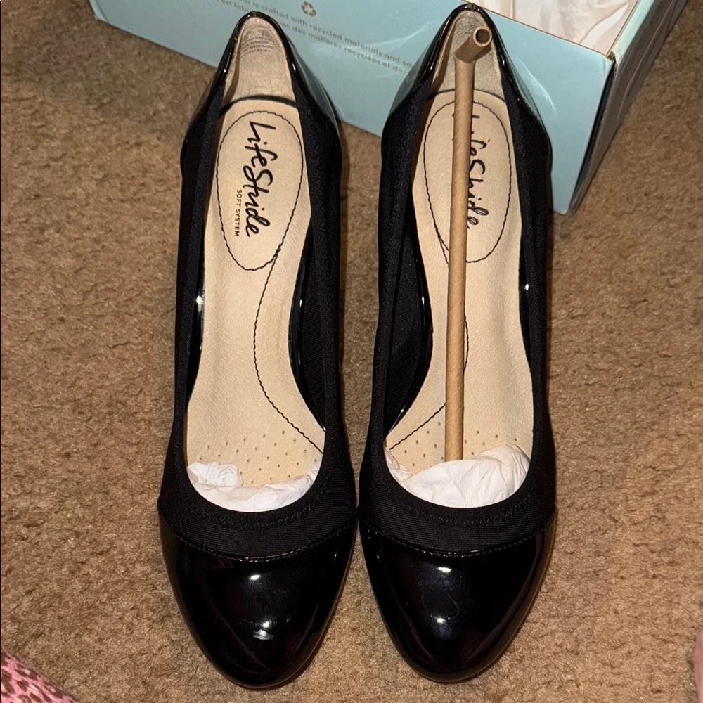 Life Stride Juliana Stretch Black Patent Wedges Size 7.5 New in Box - Picture 3 of 14